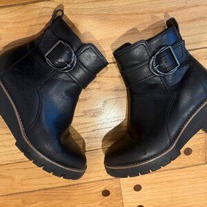 Blondo Dagger Waterproof Boots Black Leather 8.5M